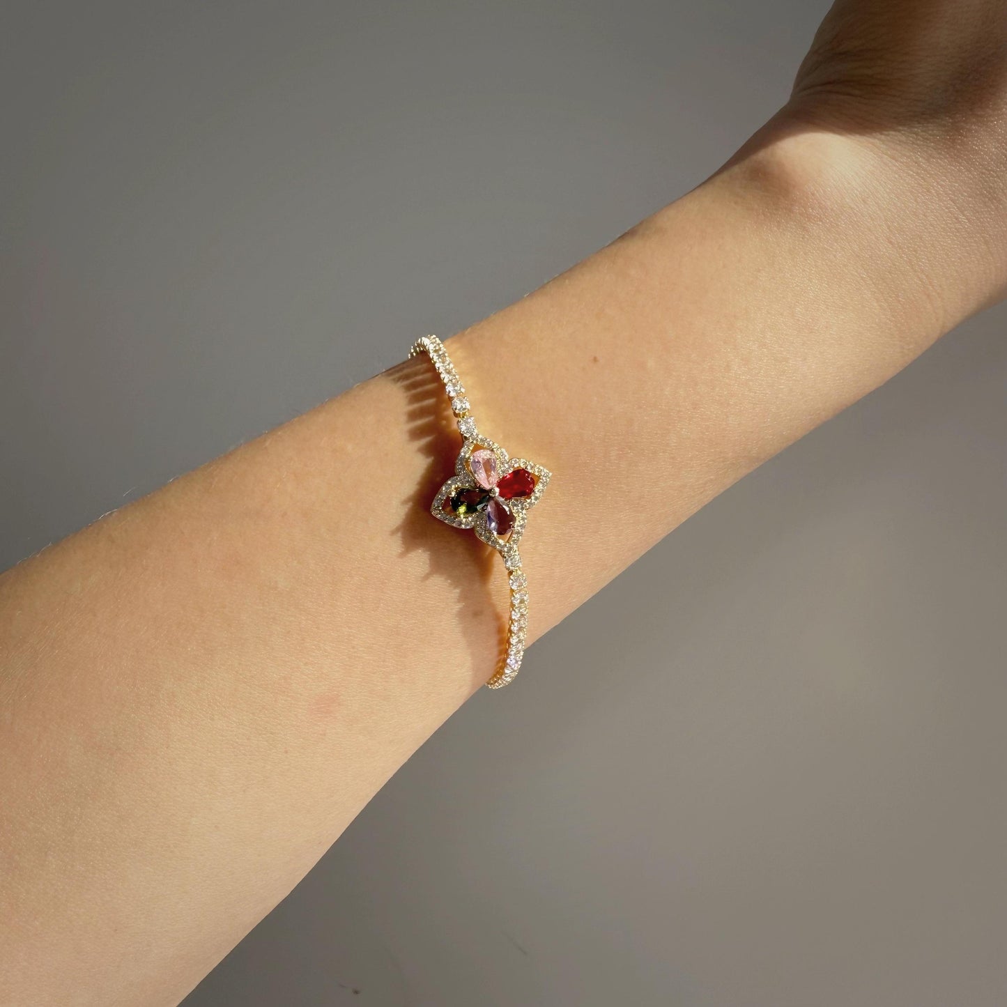 4-Leaf Crystal Tennis Bracelet–6.7 Inches | Matching BFF Gift Set | Gift For Her
