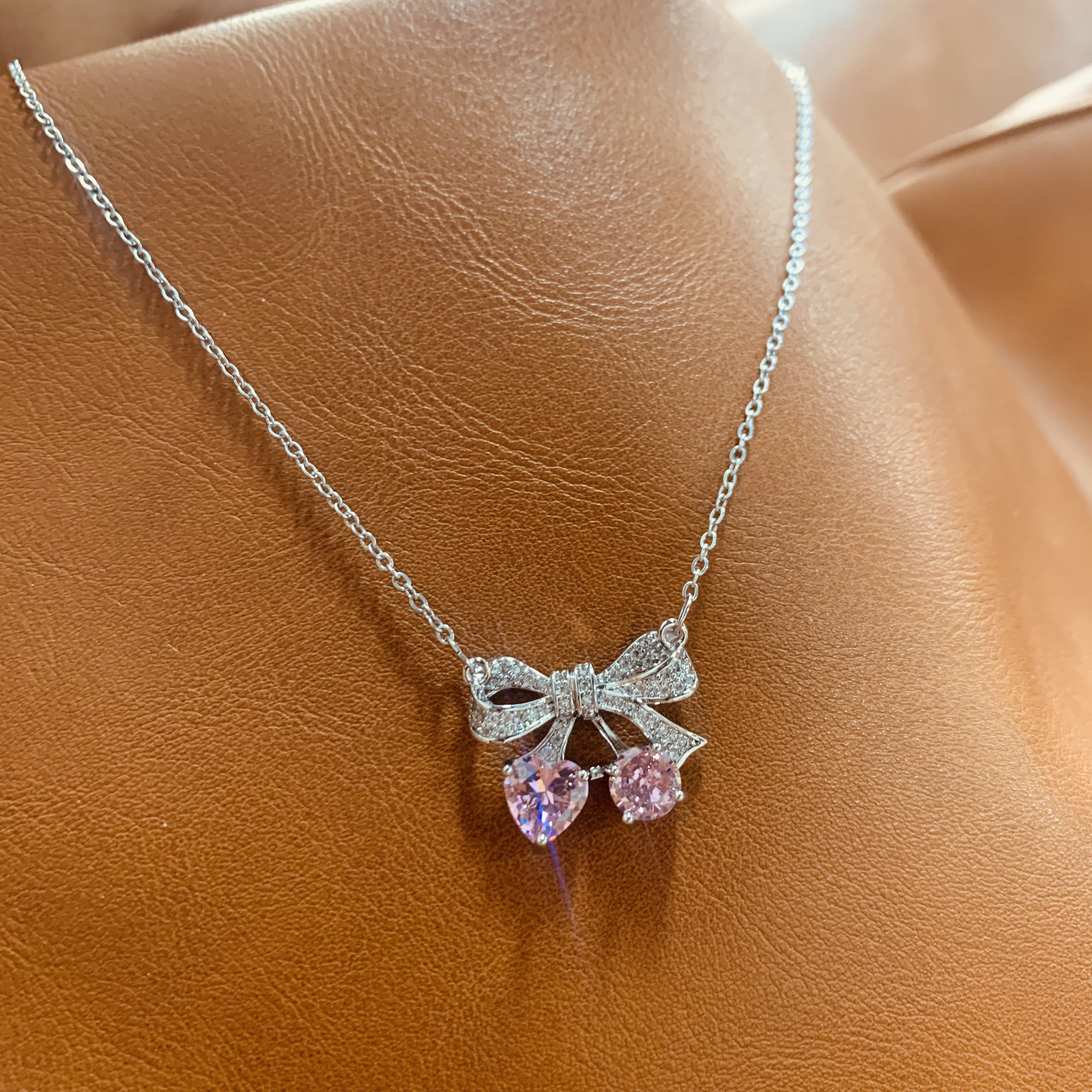 Dainty Bow Pendant Necklace