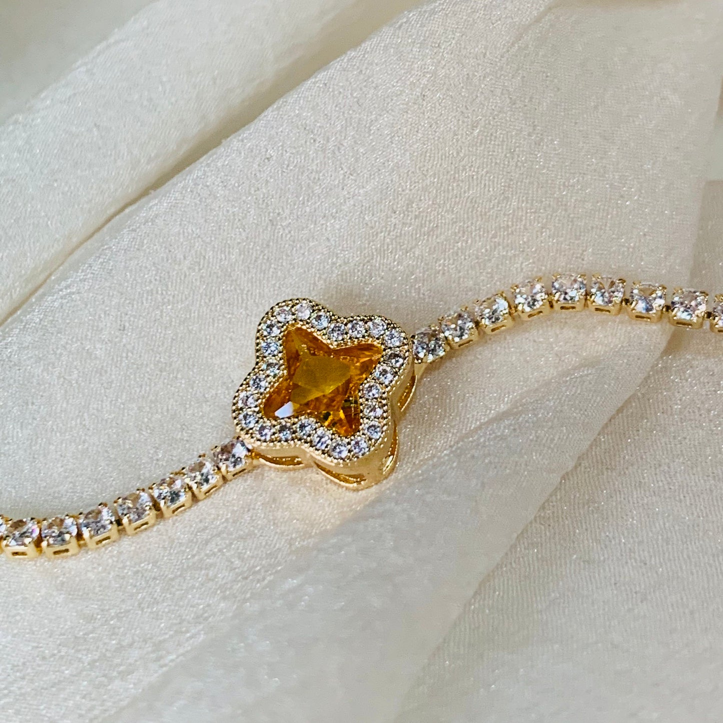 Gold Clover Star CZ Tennis Bracelet 7.4 inches| Dainty Minimalist Bling Chain | Lucky Charm Bracelet
