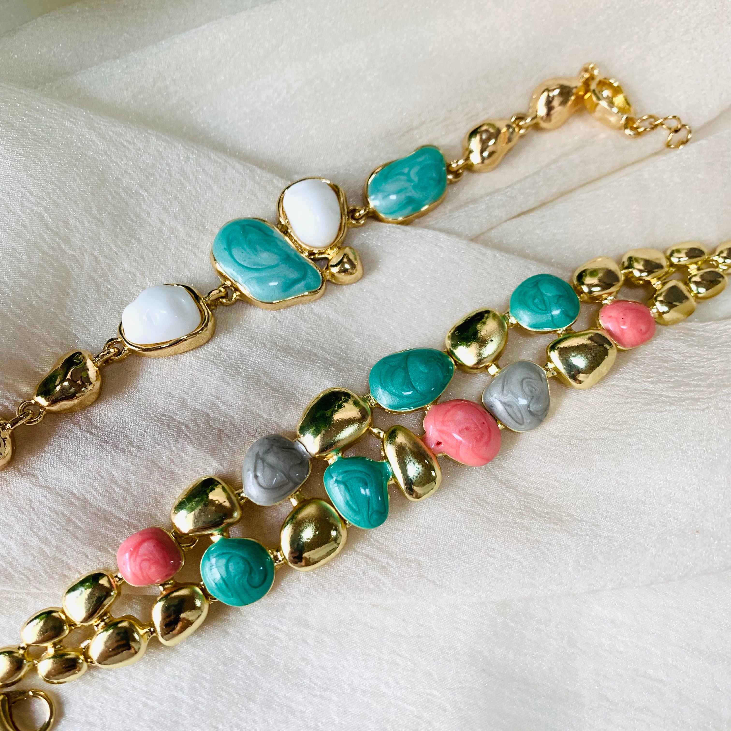 Vintage Resin Gemstone Bangle Set