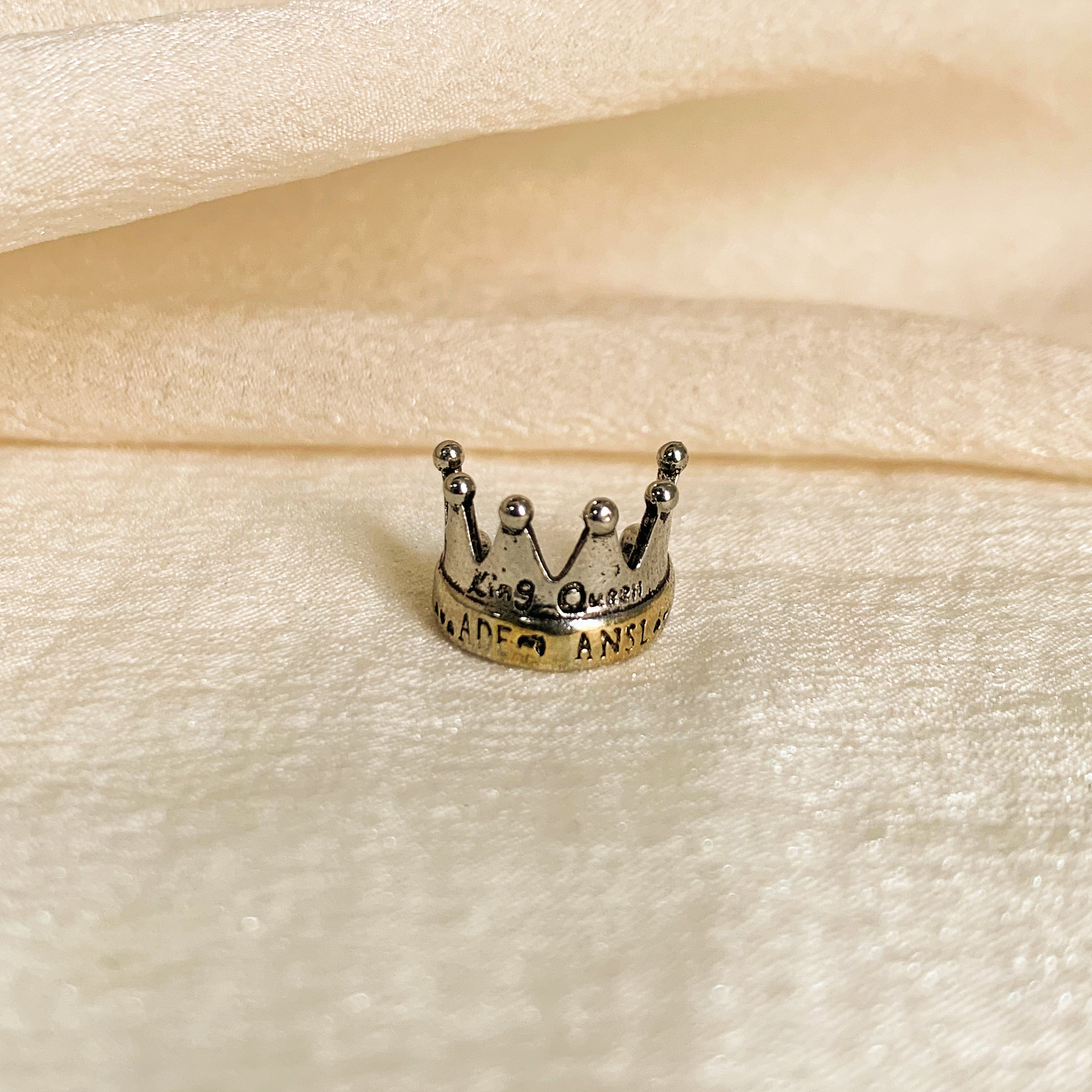 Unisex Crown Ear Cuff