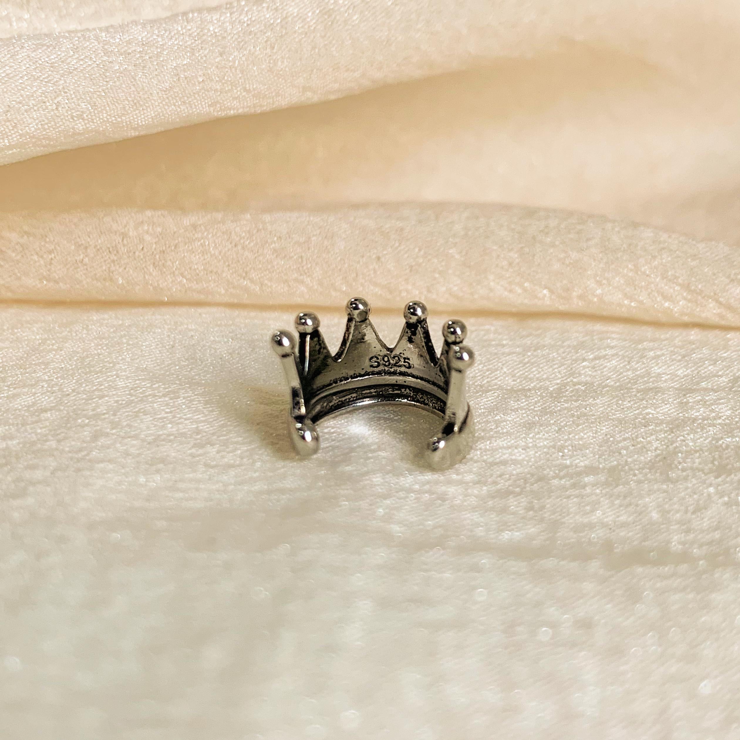 Unisex Crown Ear Cuff