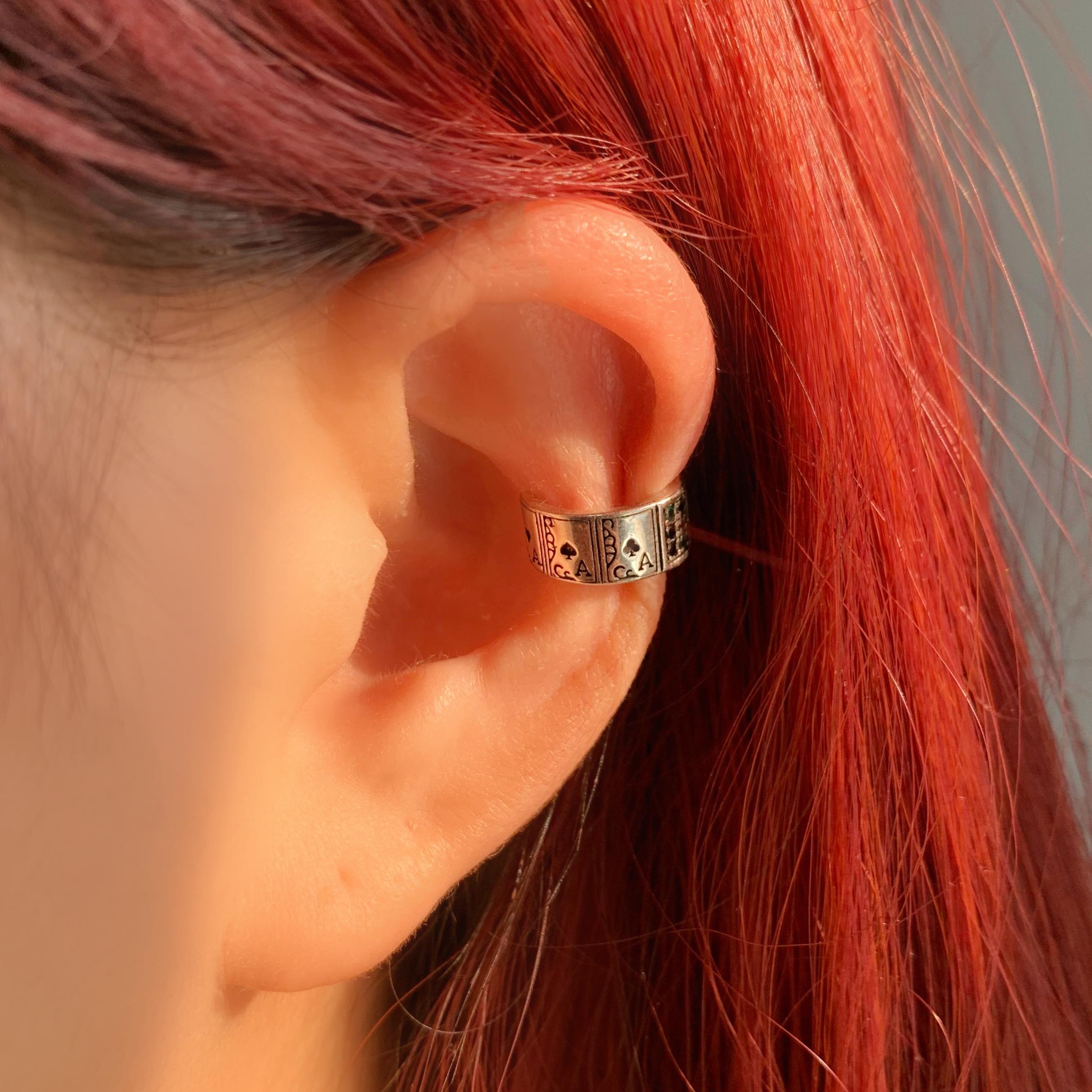 Unisex Playing Cards Ear Cuff