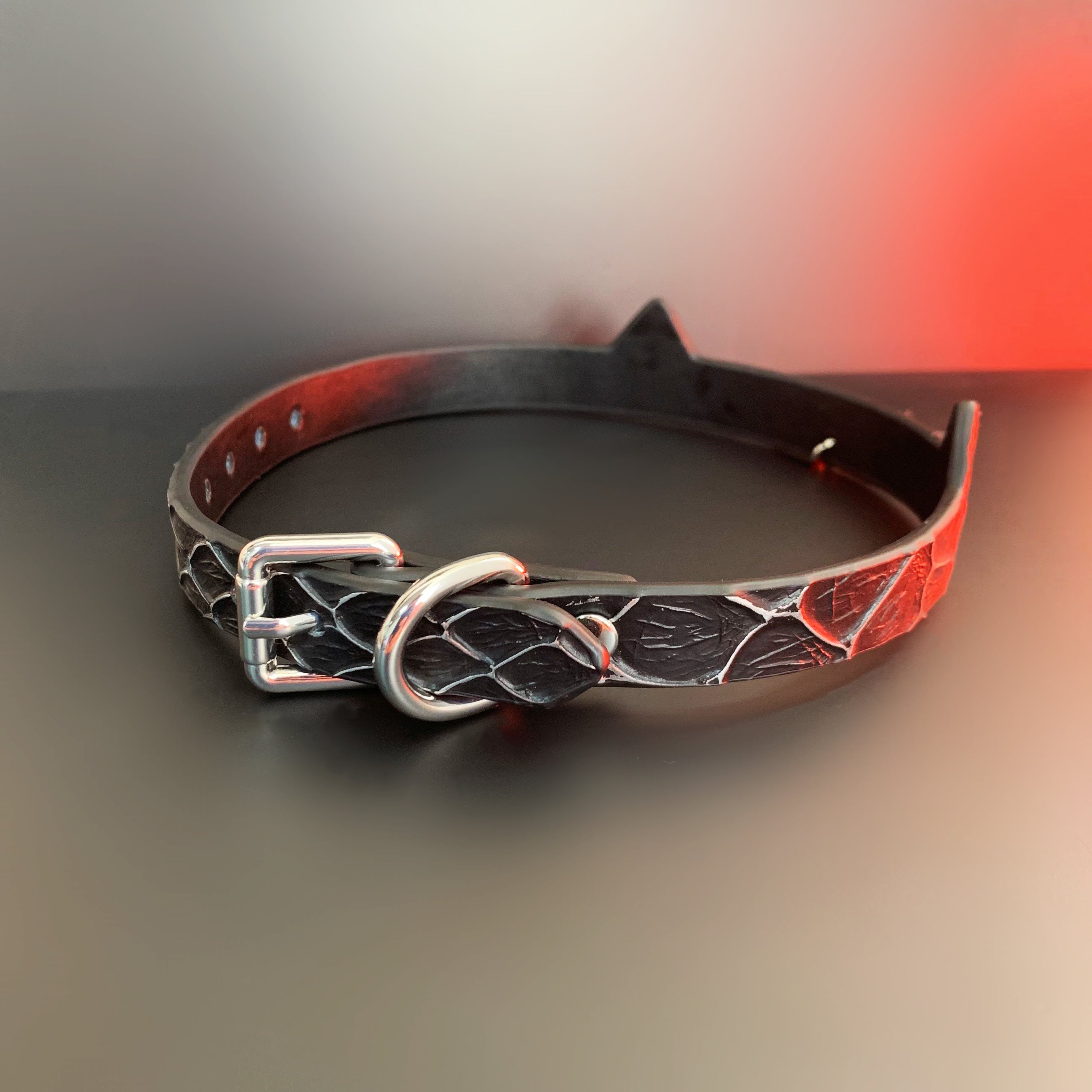 Scale Leather Collar & Chain Leash Set