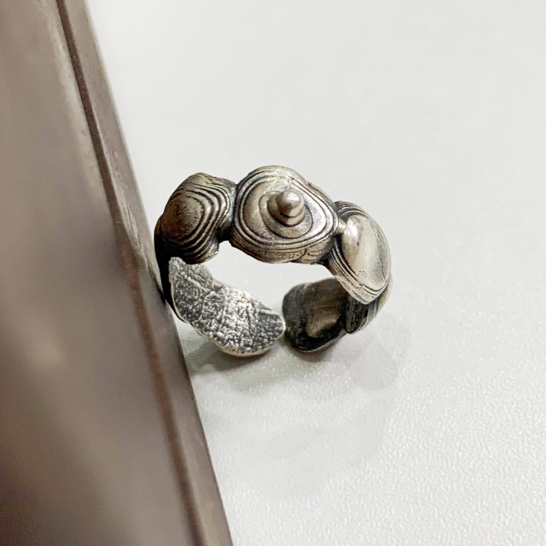 Celestial Spark Ring – Inspired by the Night Sky