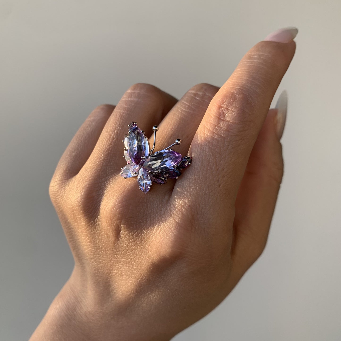 Butterfly Collection – Sparkling Purple Butterfly Ring, Exquisite Diamond Promise Ring, Crystal Butterfly Design, Adjustable Size, Perfect Gift for Her
