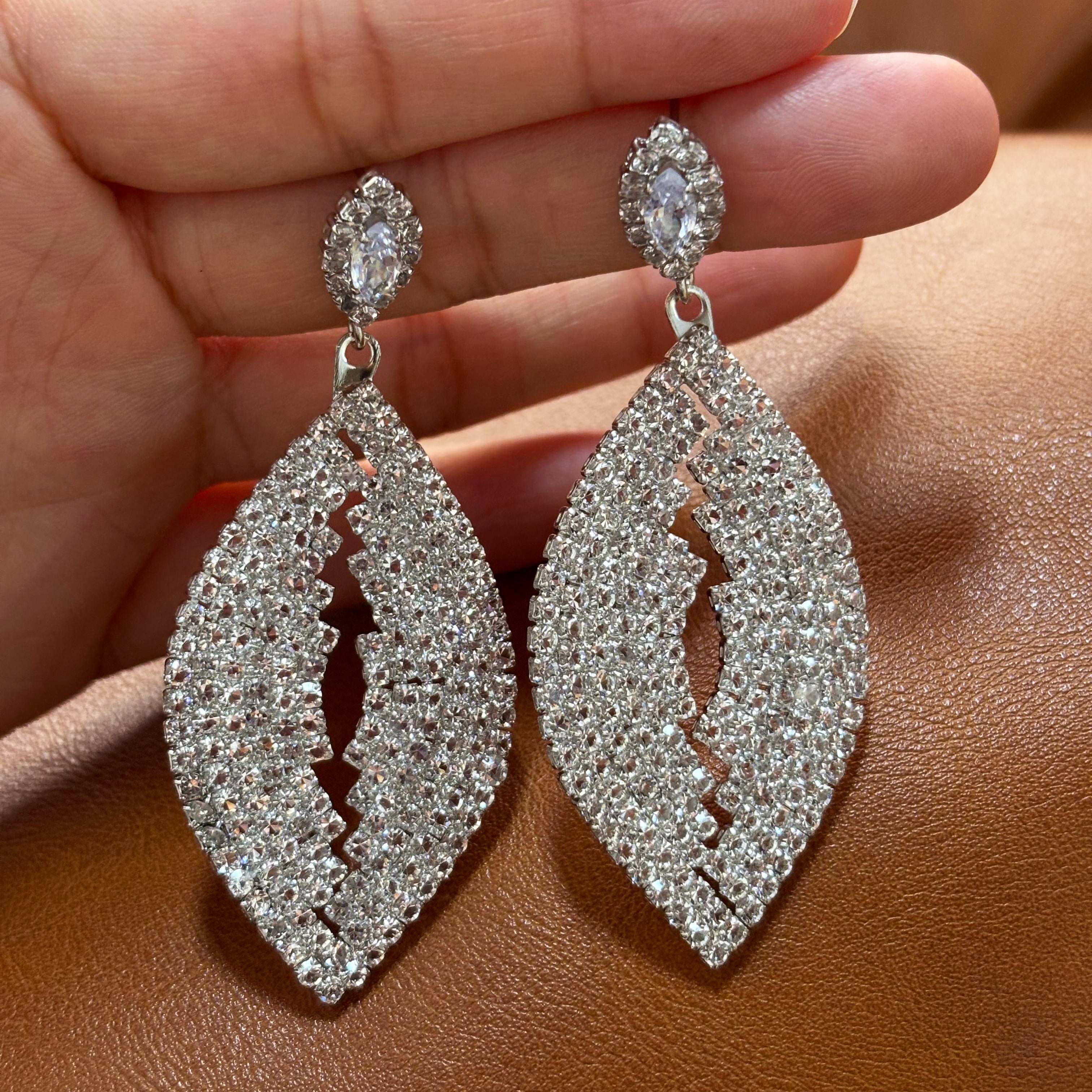 Silver Leaf Drop Earrings