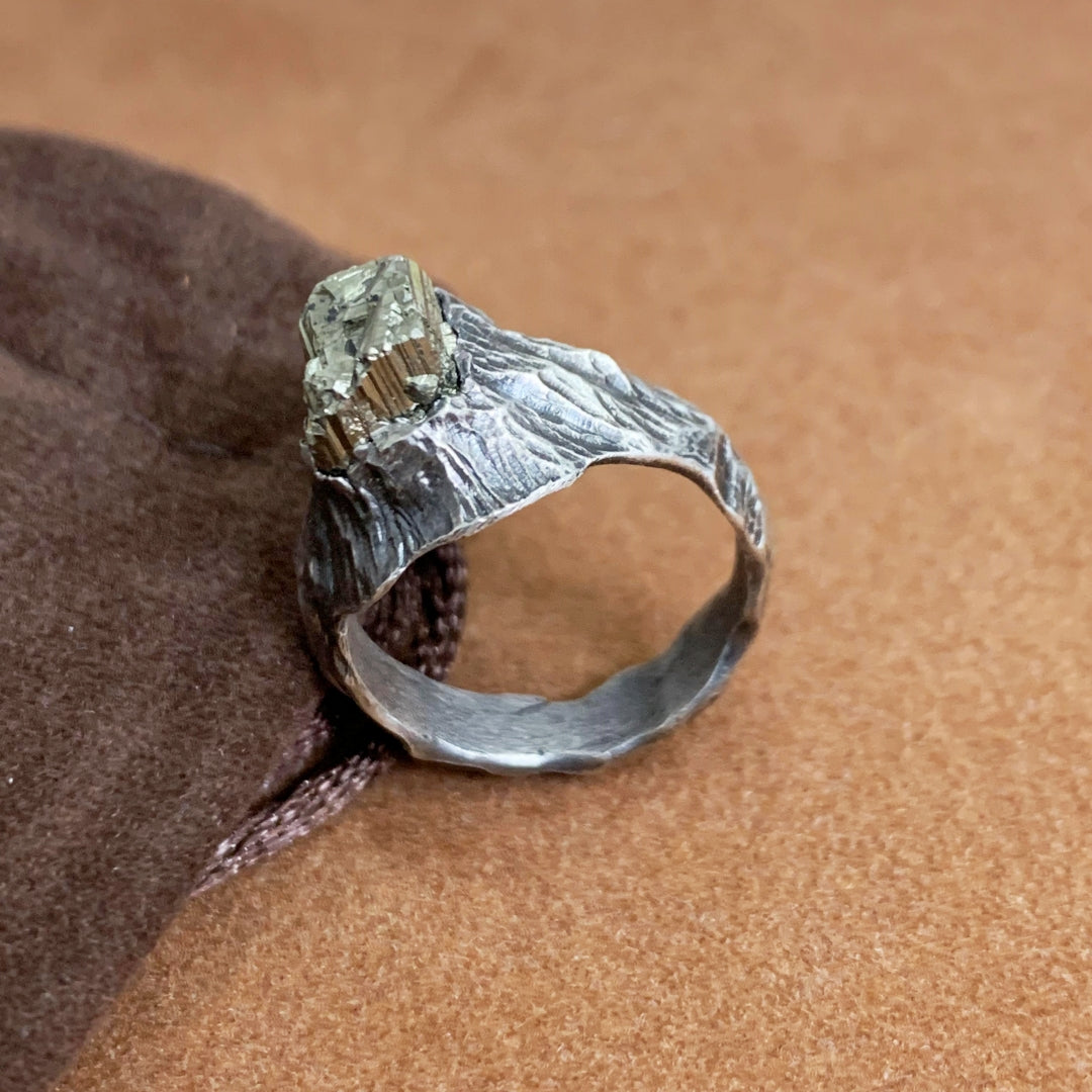 Vintage Sterling Silver Peruvian Pyrite Ring