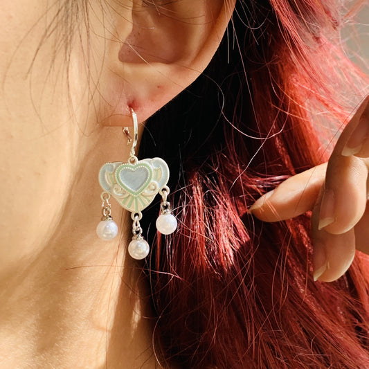 Cute Heart Pearl Dangle Earrings | Silver Drop Earrings For Girls | Handmade Y2K Sweet Jewelry | Sparkly Coquette Earrings | Gift for Her