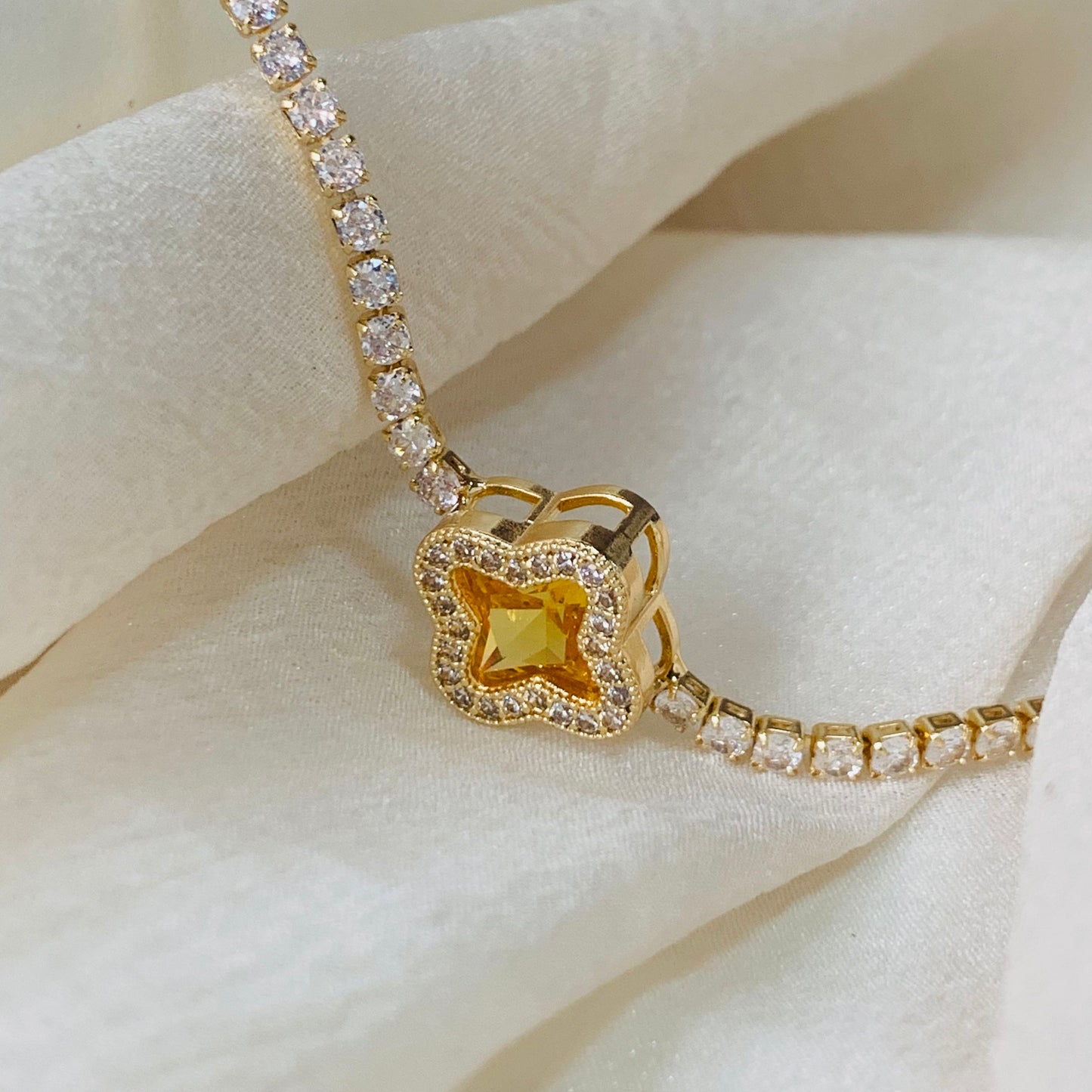 Gold Clover Star CZ Tennis Bracelet 7.4 inches| Dainty Minimalist Bling Chain | Lucky Charm Bracelet