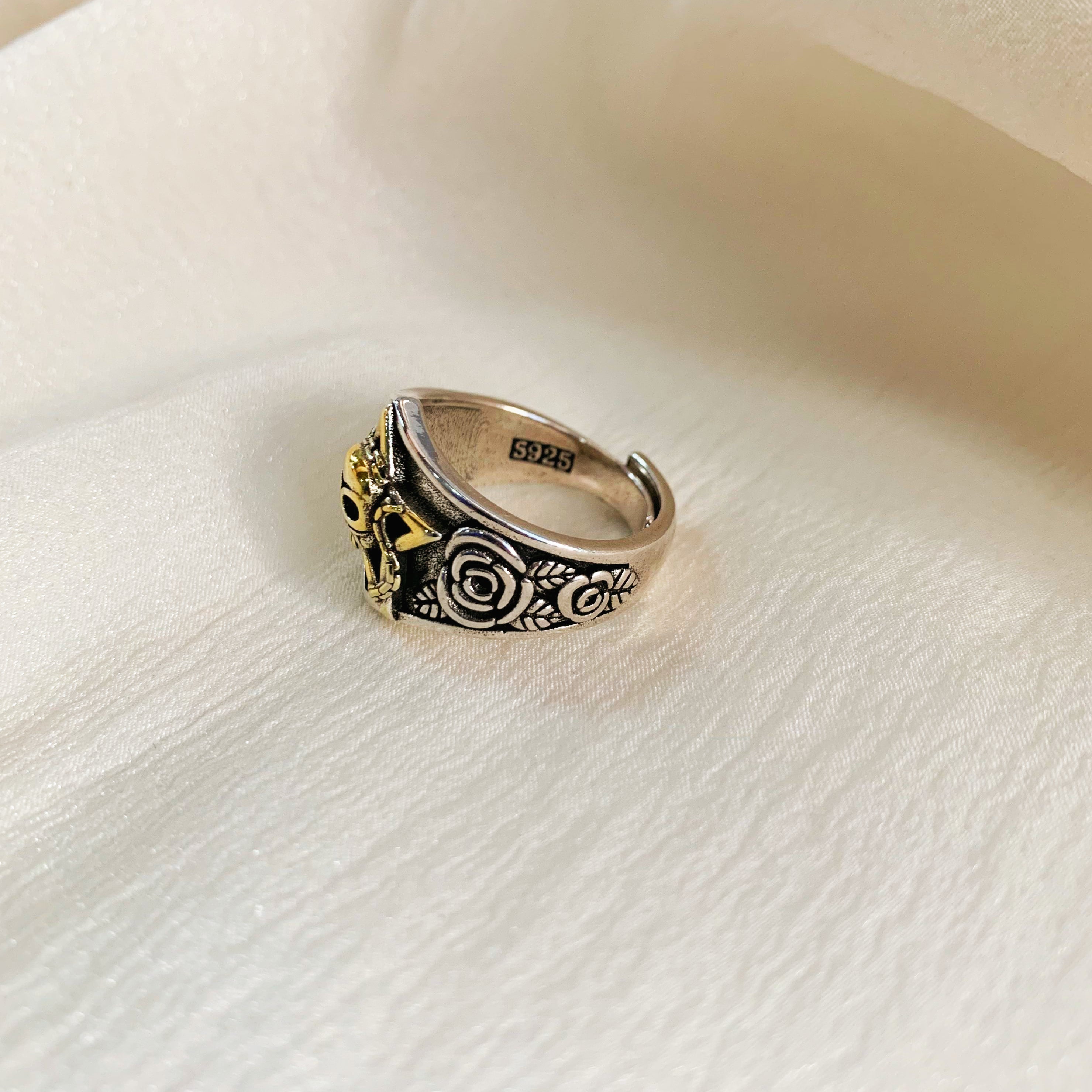 Unisex Gothic Pentagram Skull Ring