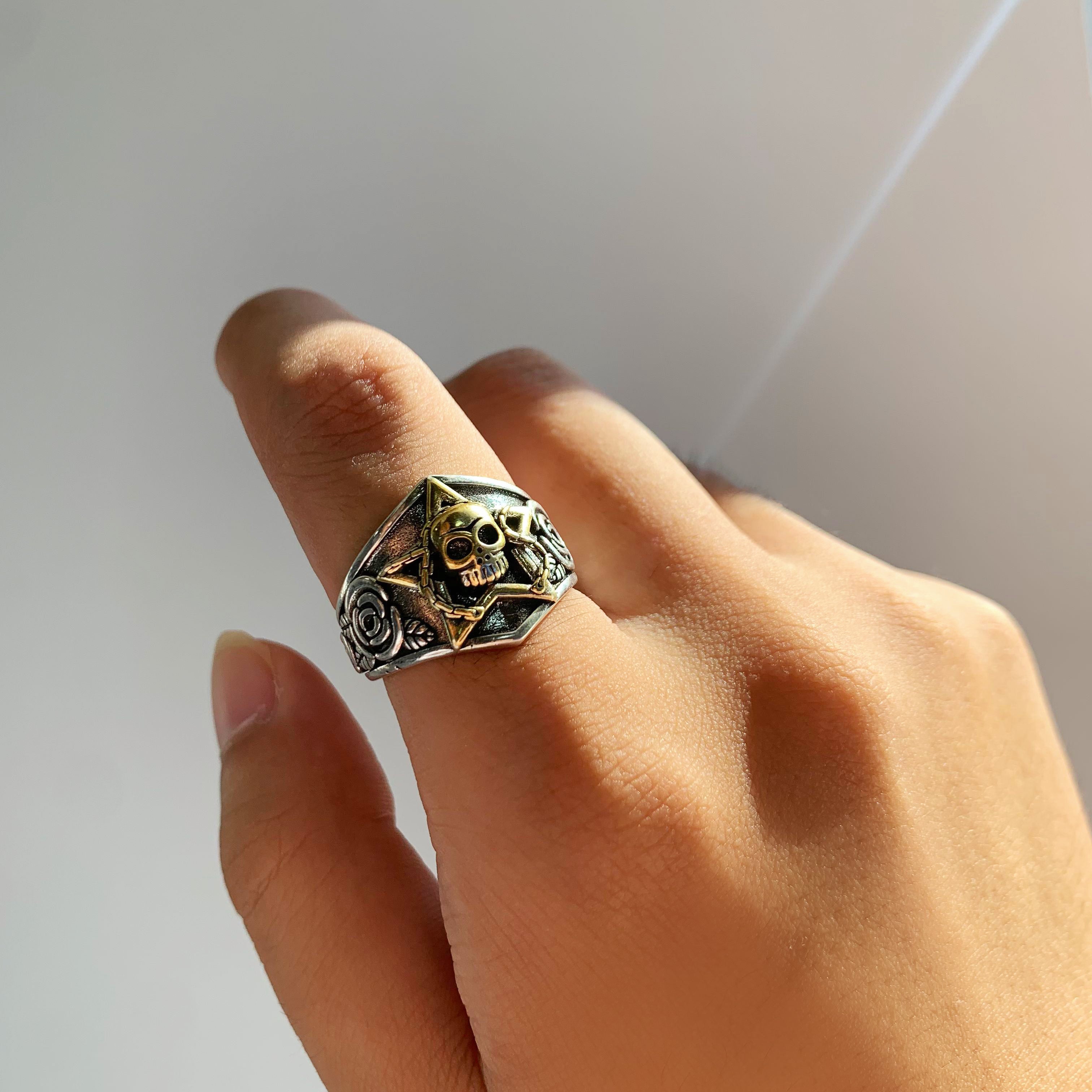 Unisex Gothic Pentagram Skull Ring