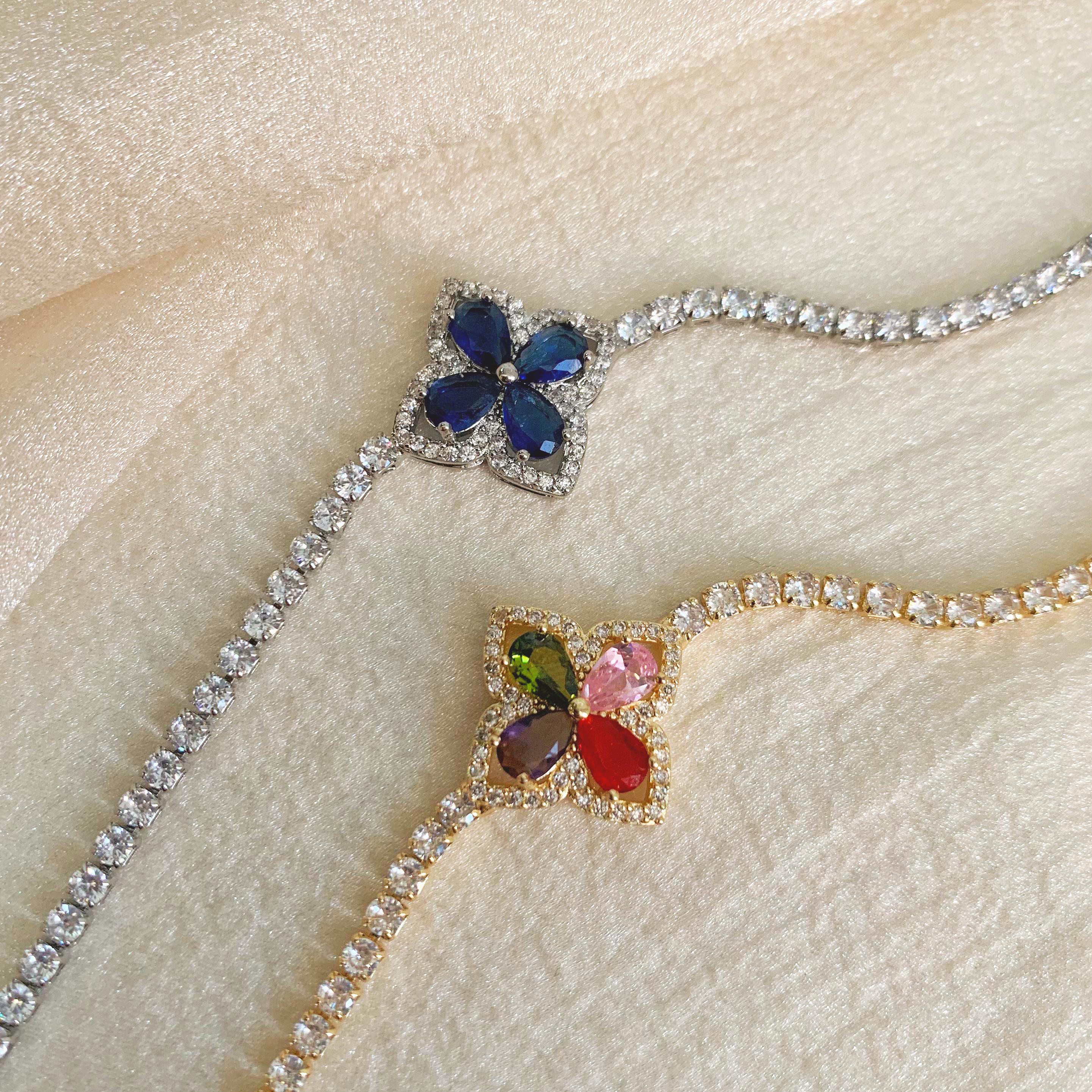 4-Leaf Crystal Tennis Bracelet