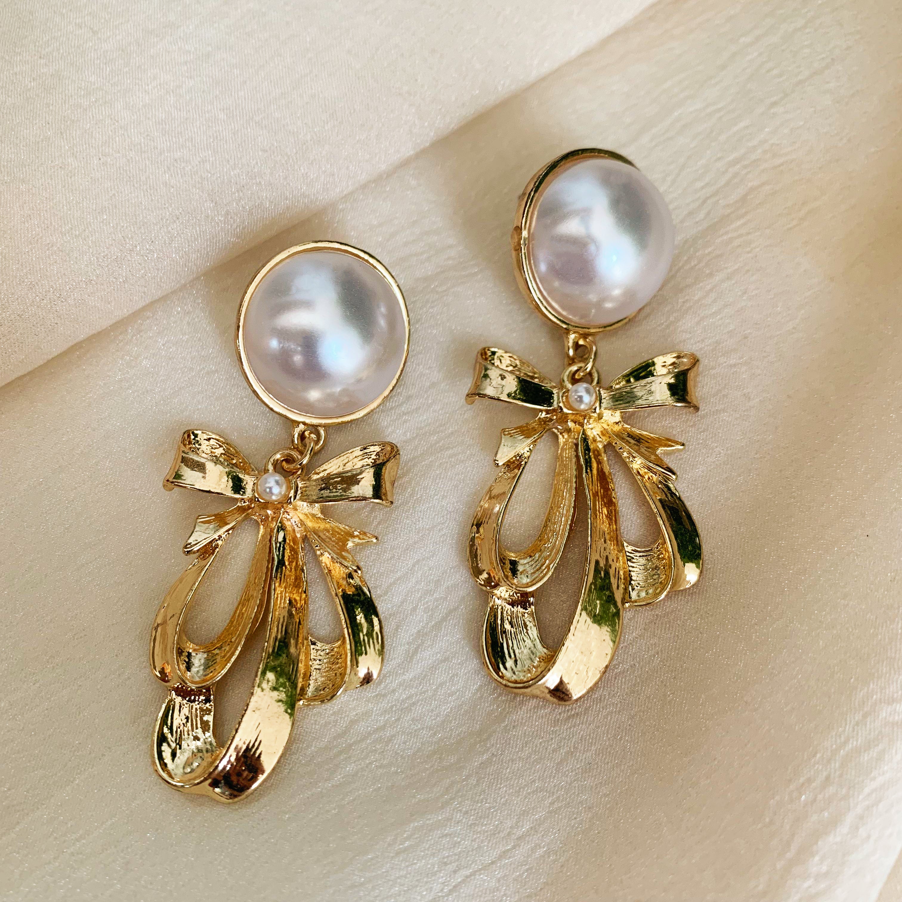 Gold Bow Pearl Earrings