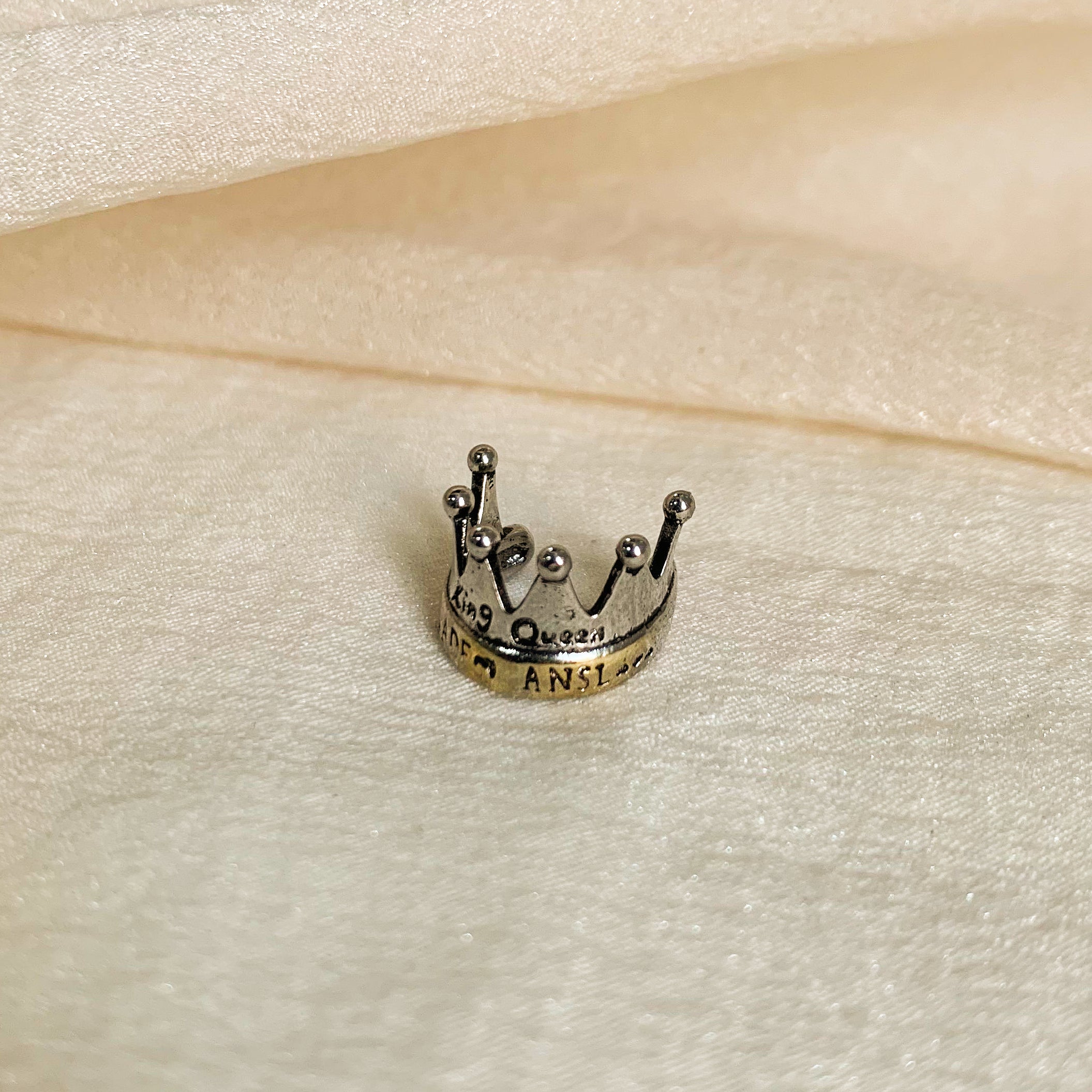 Unisex Crown Ear Cuff