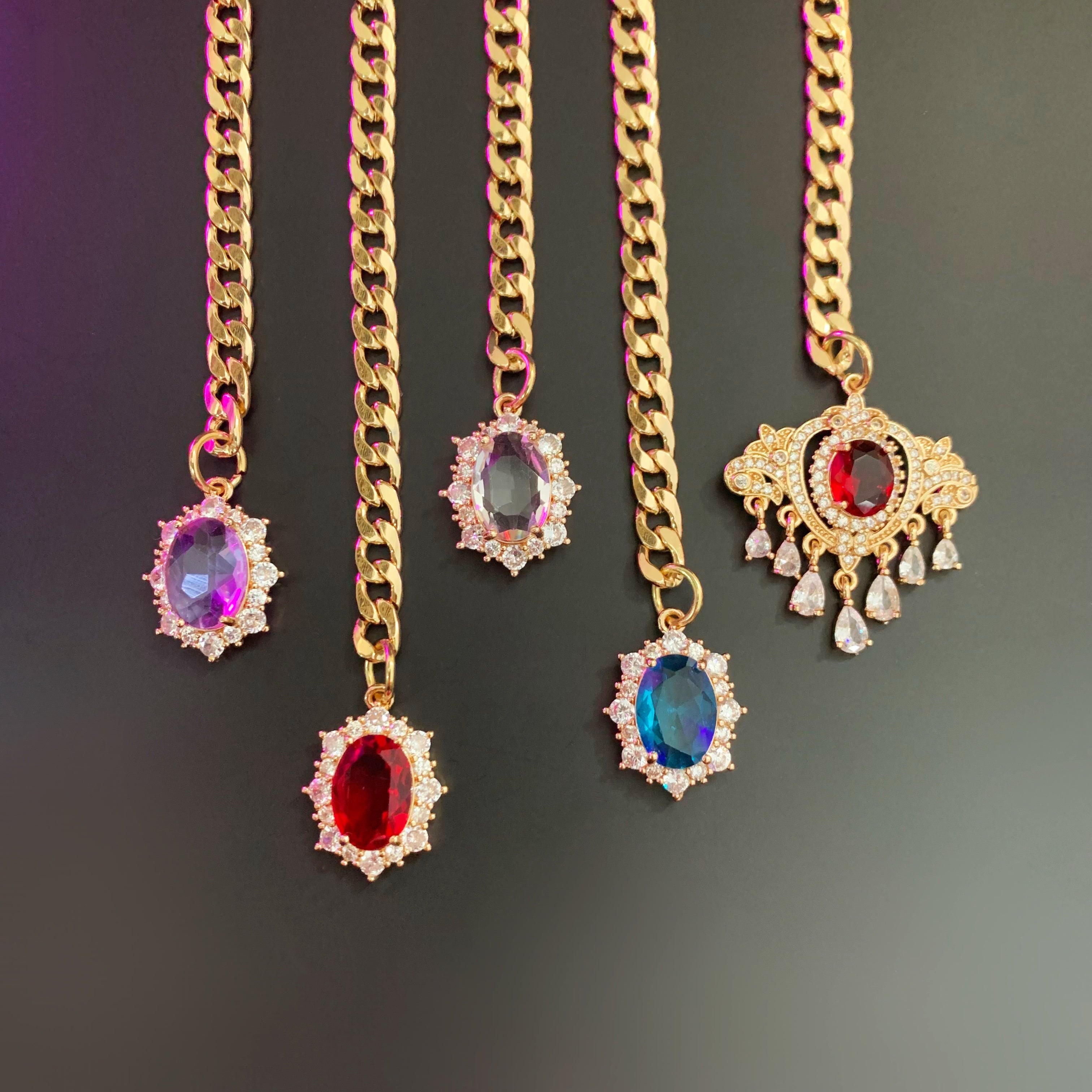 Chain Necklace with Gemstone Pendant