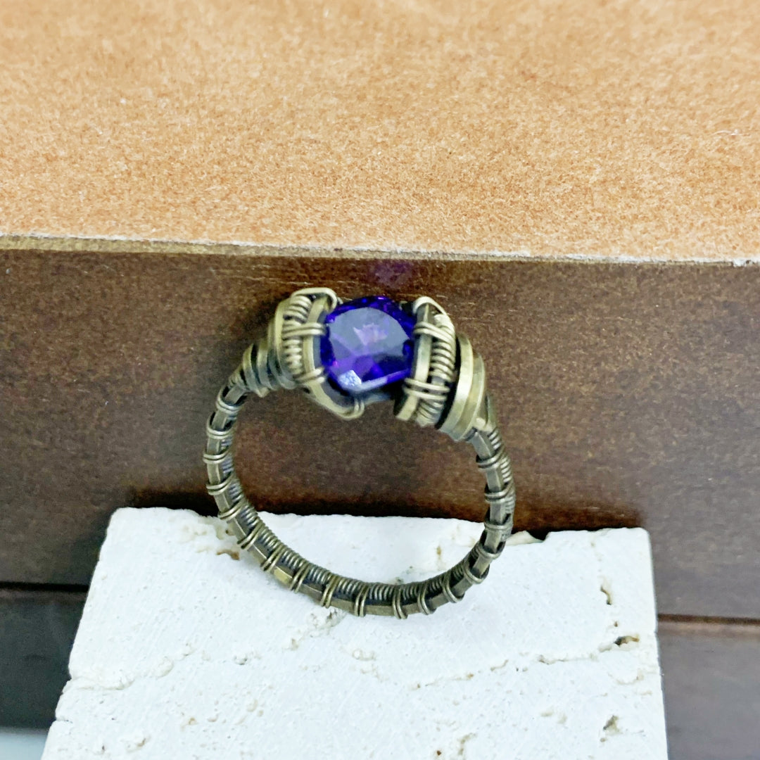 Vintage copper wire hand-wound natural amethyst ring